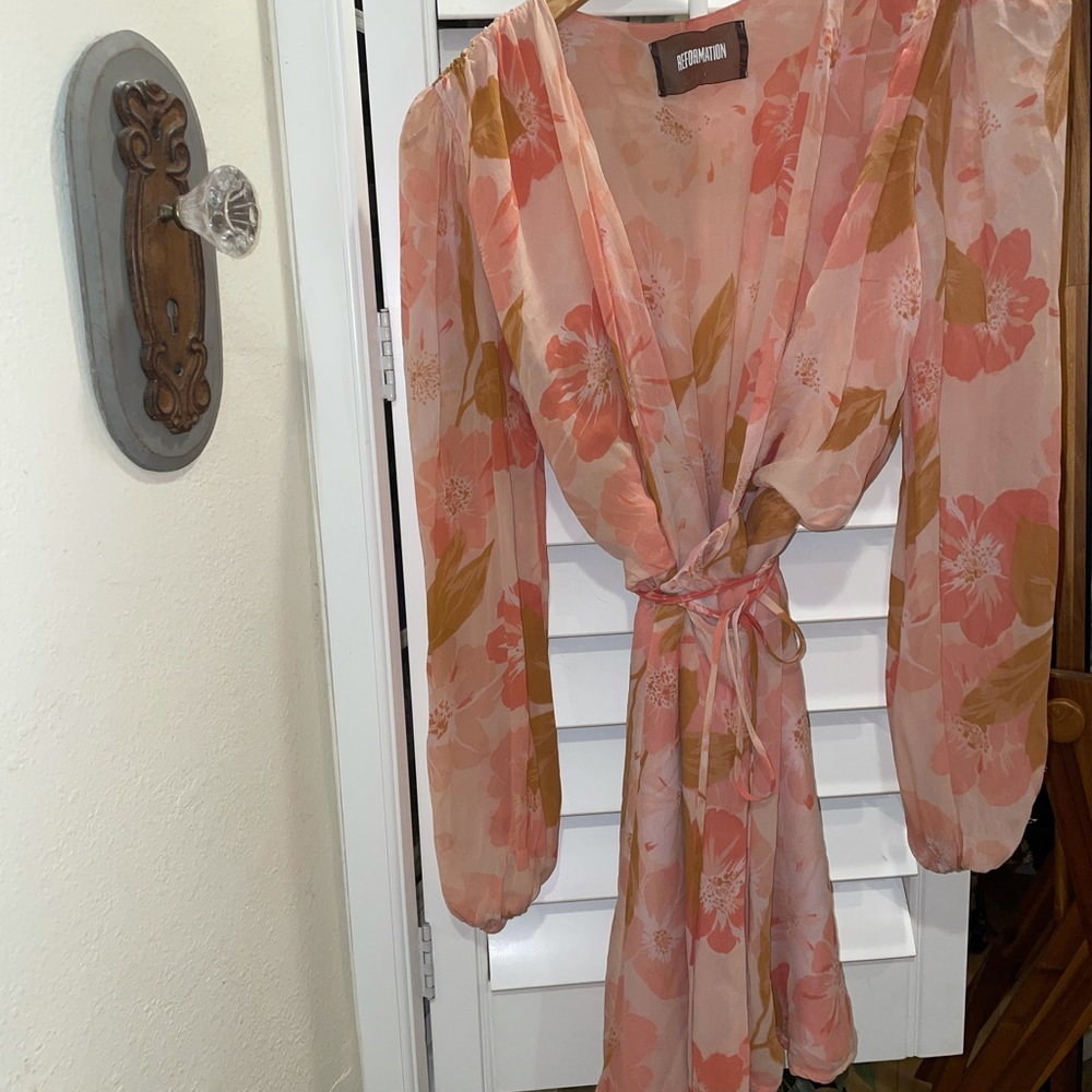 REFORMATION size large pink and tan wrap dress